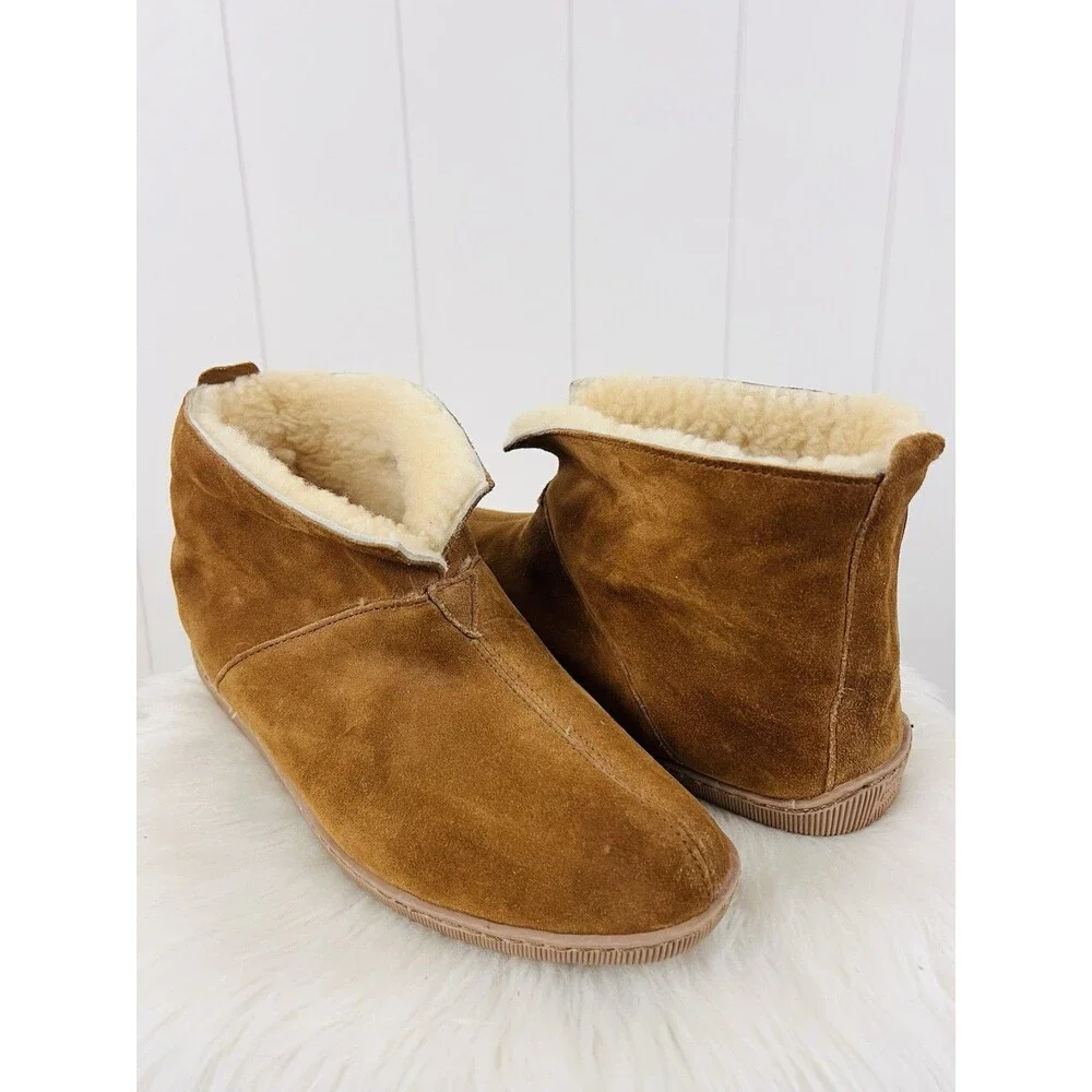 Minnetonka Sheepskin Ankle Boot Slippers Mens Size 11 Tan Suede Leather